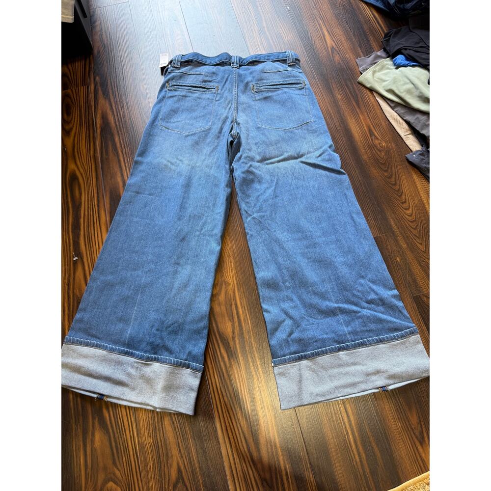 NWT Pilcro Nova High-Rise Wide-Leg Belted Jeans Size 30 - Picture 2 of 13